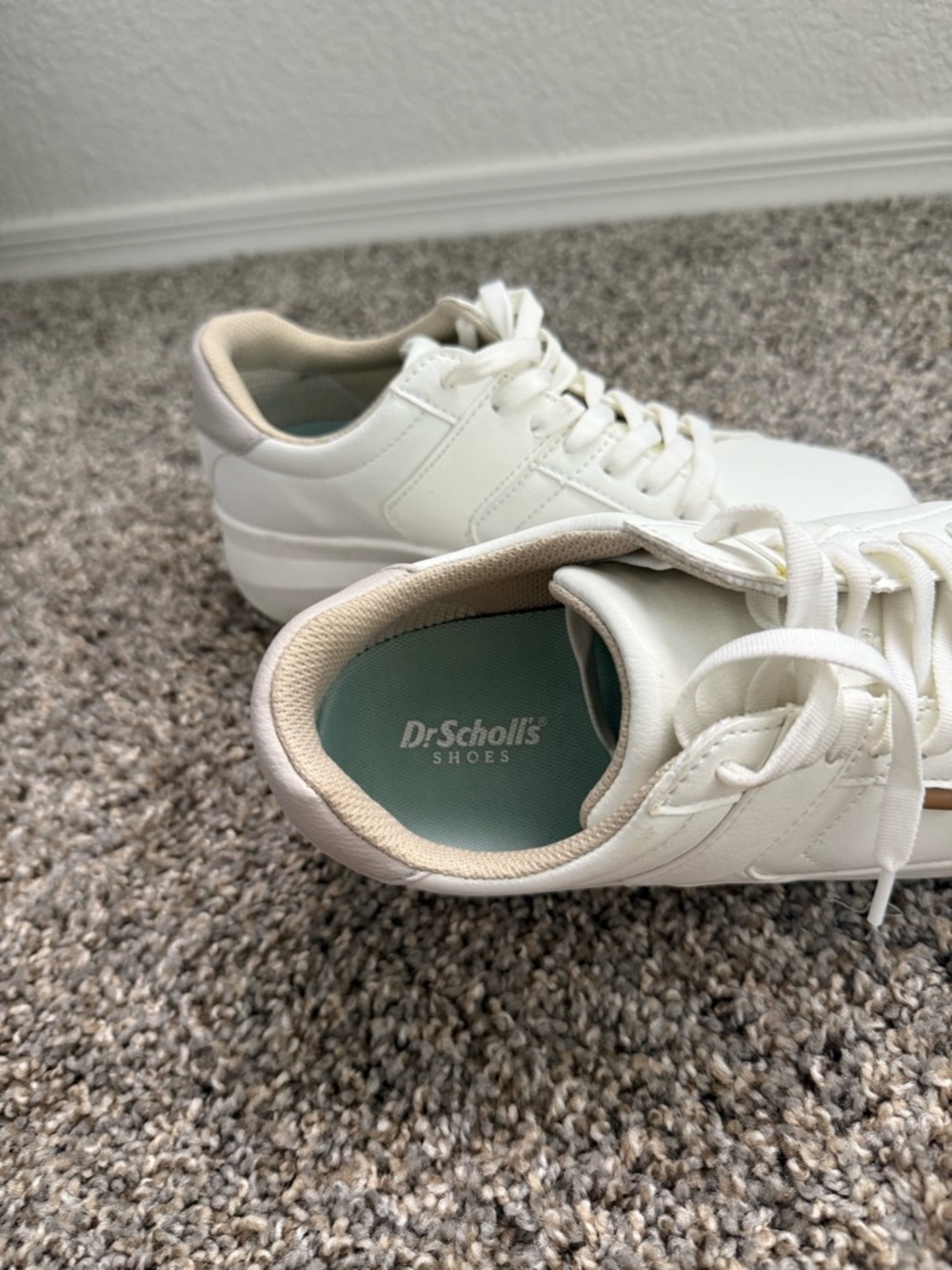 DrScholls woman’s platform sneakers - Picture 3 of 3